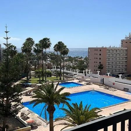 ¡tal Y Hawaii! Playa Feñabe